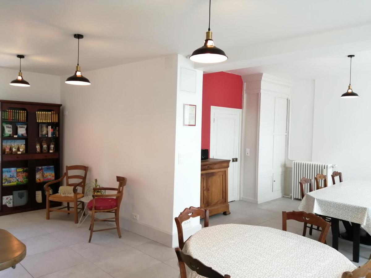 Le Relais Des Roses- Chambres D'Hotes Vatan Ngoại thất bức ảnh