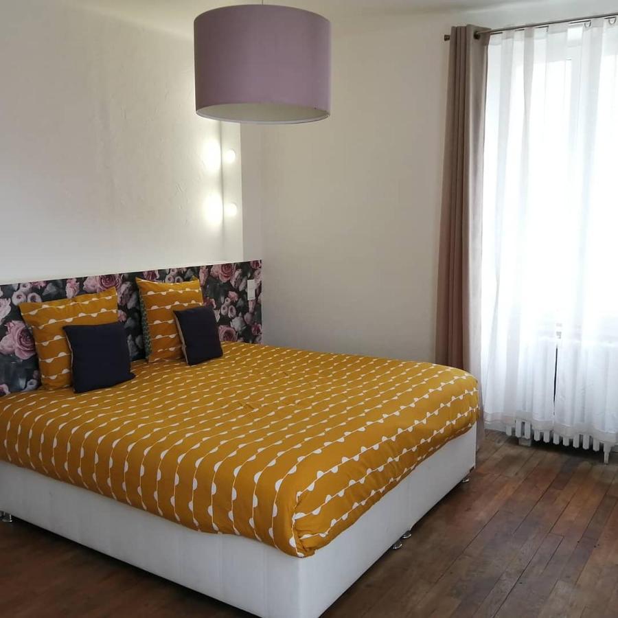Le Relais Des Roses- Chambres D'Hotes Vatan Ngoại thất bức ảnh